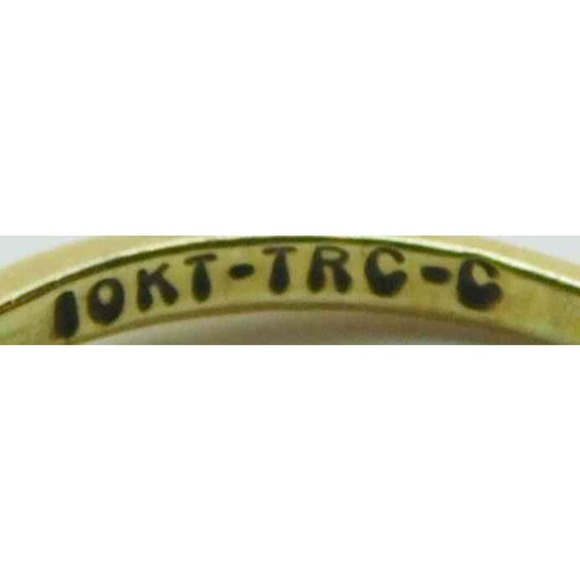 Romantic 10K Yellow Gold Diamond Ring 1.6g
Promise Ring, Sweet 16 ring - Picture 5 of 6